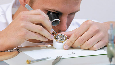 Höchste Präzision mit Blum-Novotest in der Uhrenmanufaktur Christophe Claret SA