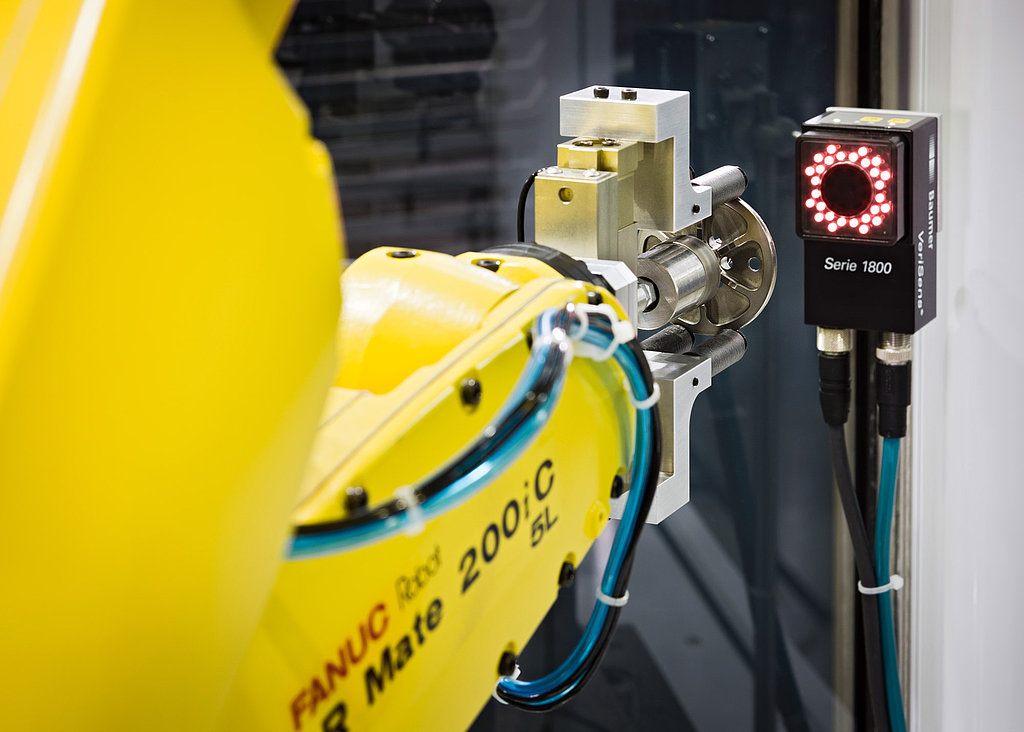 Blum-Novotest multipoint measuring machine - Label and data matrix code detection Blum-Novotest BMK5 flexible measuring and automation concept - Label and data matrix code detection