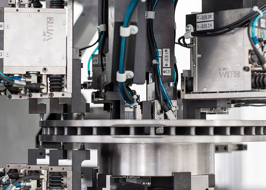 Blum-Novotest Mehrstellenmessmaschine - Dynamische Messung Blum-Novotest Mehrstellenmessmaschine für Bremsscheiben und Bremstrommeln - Dynamische Messung