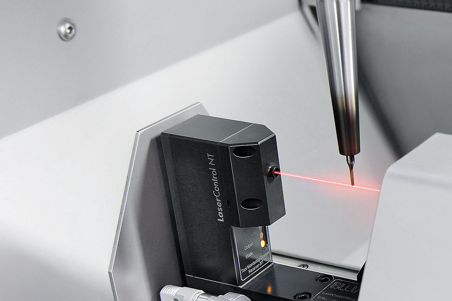 Tool setting, measurement and monitoring with BLUM LaserControl