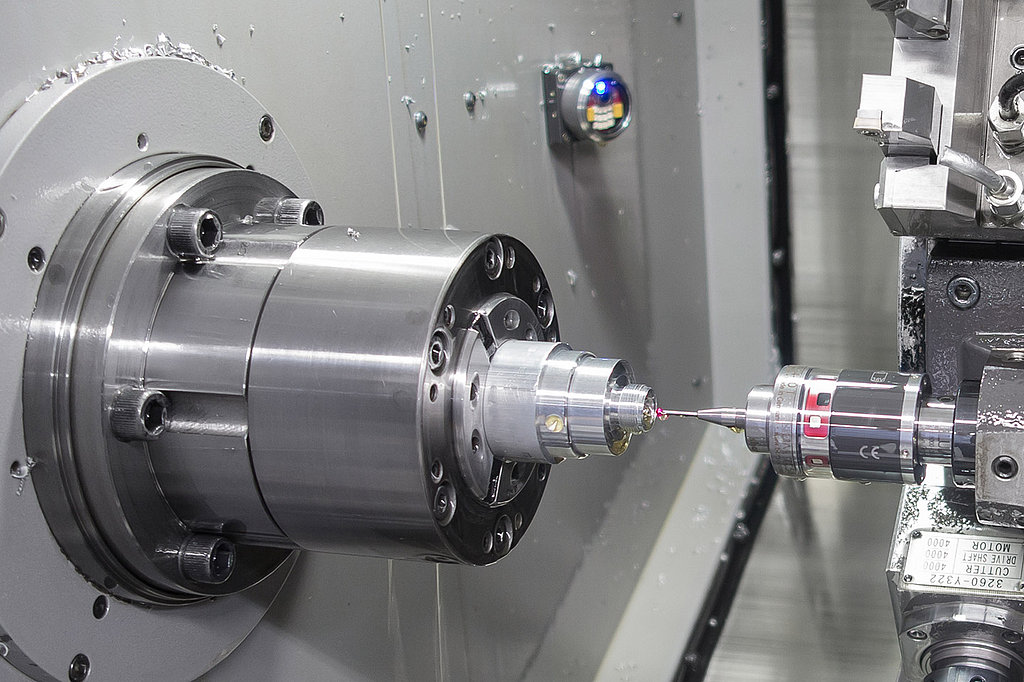 Workpiece measurement with TC54-10 touch probe in a lathe