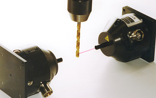 Erstes Lasermesssystem zur Werkzeugbruchkontrolle von Blum-Novotest