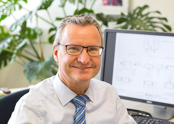 Der Interview-Partner Wolfgang Reiser, Technischer Leiter Bereich Messkomponenten bei Blum-Novotest.
