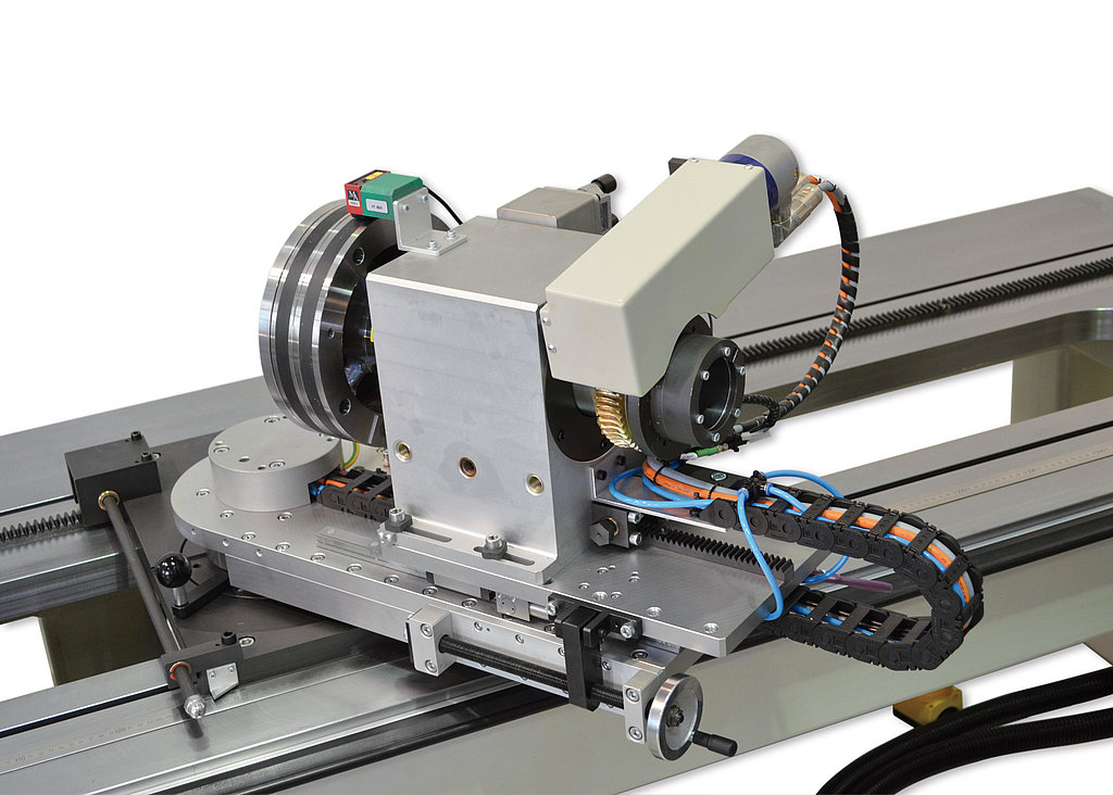 Blum-Novotest Funktionsprüfstand - Beugewinkel bis zu ± 55° einstellbar Blum-Novotest Funktionsprüfstand für Gelenkwellen - Beugewinkel bis zu ± 55° einstellbar