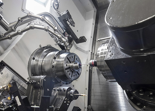 Die ALSTO Präzisionsspannwerkzeuge GmbH hat nicht nur verschiedene BLUM Messtaster im Einsatz. Das Lasermesssystem LaserControl NT-H 3D misst   Fräs- und Drehwerkzeuge direkt im BAZ.