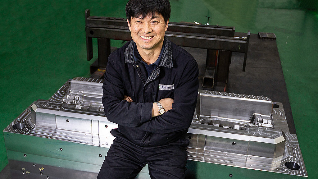 BLUM measuring components for large injection moulds and die-casting moulds BLUM in mould-making at Dae Kwang Tech Co. Ltd. in Korea