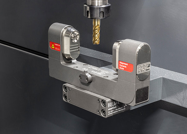 Das neue Lasermesssystem LC50-DIGILOG von BLUM ist optimal für raue, staubige Umgebungen geeignet.