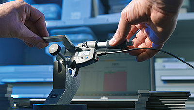 Digital micrometer with PC link of Helios-Preisser