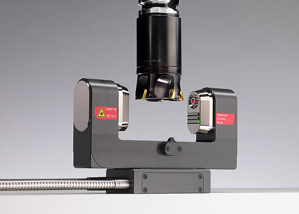 BLUM präsentiert auf der EMO 2017 mit dem LC50-DIGILOG ein von Grund auf neu entwickeltes Lasermesssystem. BLUM präsentiert auf der EMO 2017 mit dem LC50-DIGILOG ein von Grund auf neu entwickeltes Lasermesssystem.
