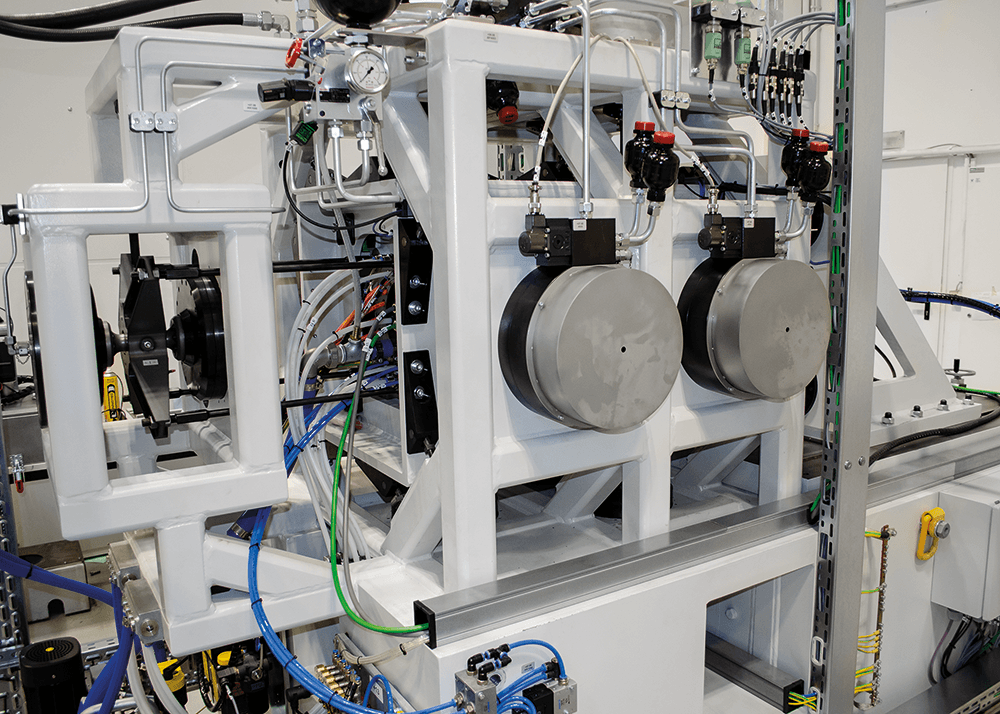 Blum-Novotest Rahmen mit hydraulischen Membranzylindern von einem Prüfstand für Motorspindeln Rahmen mit hydraulischen Membranzylindern von einem Prüfstand für Motorspindeln Blum-Novotest